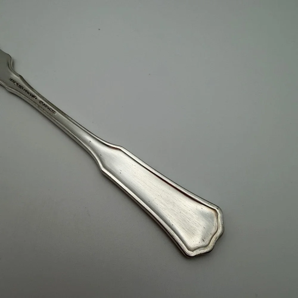 1835 R Wallace‎ Troy Silverplate Flat Butter Spreader Pat Vintage